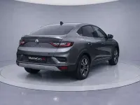 Usado Renault Arkana Techno 144 CV (105 kW) 2025 Gris SUV