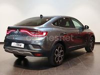 Usado Renault Arkana Techno 140 CV (102 kW) 2022 Gris / plata SUV