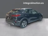 Usado Kia XCeed 100 CV (73 kW) 2024 Negro SUV