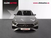 Usado Mercedes A180 136 CV (100 kW) 2024 Gris / plata Berlina
