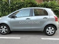 Usado Toyota Yaris 90 CV (66 kW) 2008 Gris / plata Utilitario