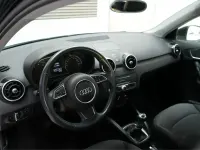 Usado Audi A1 Sportback Attraction 95 CV (69 kW) 2015 Blanco Utilitario