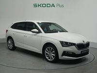 Usado Skoda 110 R Ambition 150 CV (110 kW) 2022 Blanco Berlina