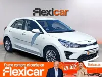 Usado Kia Rio 84 CV (61 kW) 2021 Blanco Berlina