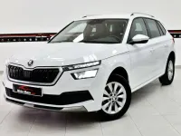 Usado Skoda Kamiq Ambition 95 CV (69 kW) 2021 Blanco SUV