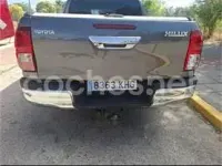 Usado Toyota HiLux 150 CV (110 kW) 2018 Gris / plata Pickup/Camioneta