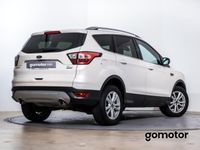 Usado Ford Kuga Trend+ 150 CV (110 kW) 2019 Blanco SUV