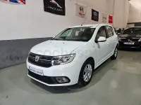 Usado Dacia Sandero Comfort 95 CV (69 kW) 2019 Blanco Berlina