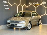 Usado Ford Mondeo Ghia 130 CV (95 kW) 2004 Beige Berlina