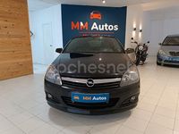 Usado Opel Astra GTC Cosmo 100 CV (73 kW) 2006 Negro Berlina