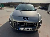 Usado Peugeot 3008 Premium 120 CV (88 kW) 2011 Gris Familiar
