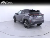 Usado Toyota Yaris Cross Active 116 CV (85 kW) 2022 Gris / plata SUV