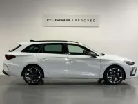 Usado Cupra Leon 150 CV (110 kW) 2025 Blanco Familiar