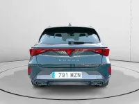Usado Cupra Leon 150 CV (110 kW) 2025 Azul Familiar