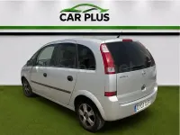 Usado Opel Meriva Cosmo 100 CV (73 kW) 2005 Gris / plata Monovolumen