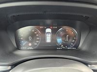 Usado Volvo V60 Momentum 190 CV (139 kW) 2020 Negro Familiar