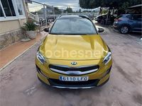 Usado Kia XCeed 140 CV (102 kW) 2020 Amarillo SUV