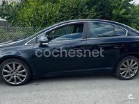 Usado Toyota Avensis Advance 124 CV (91 kW) 2013 Azul Berlina