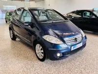Usado Mercedes A180 Elegance 109 CV (80 kW) 2006 Azul Monovolumen
