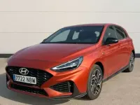 Usado Hyundai i30 N Line 97 CV (71 kW) 2025 Naranja Utilitario