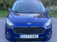 Usado Ford Tourneo Courier Sport 100 CV (73 kW) 2018 Azul Monovolumen