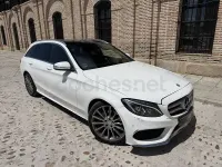 Usado Mercedes C220 AMG line 170 CV (125 kW) 2015 Blanco Familiar