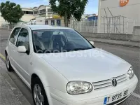 Usado VW Golf IV Highline 100 CV (73 kW) 2000 Blanco Berlina