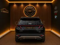 Usado Hyundai Tucson Style 230 CV (169 kW) 2022 Negro SUV