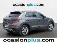 Usado VW T-Roc Life 110 CV (80 kW) 2024 Gris SUV