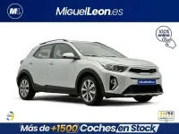 Usado Kia Stonic 100 CV (73 kW) 2022 Gris SUV