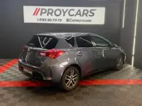 Usado Toyota Auris 90 CV (66 kW) 2015 Gris / plata Berlina