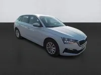 Usado Skoda Scala Ambition 95 CV (69 kW) 2023 Blanco Utilitario