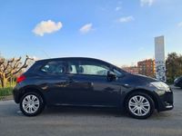 Usado Toyota Auris Luna 90 CV (66 kW) 2008 Negro Utilitario
