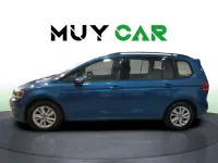 Usado VW Touran Advance 150 CV (110 kW) 2023 Azul Monovolumen