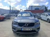 Usado Volvo XC40 150 CV (110 kW) 2019 Gris / plata SUV