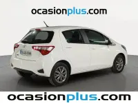 Käytetty Toyota Yaris Active 111 HP (81 kW) 2018 Valkoinen