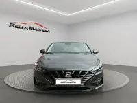 Usado Hyundai i30 120 HP (88 kW) 2023 Cinzento Sedan