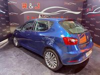 Usado Seat Ibiza ST CONNECT 90 CV (66 kW) 2016 Azul Familiar
