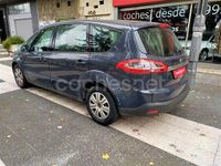 Begagnad Ford S-MAX Trend 115 HK (84 kW) 2011 Grå Minibuss