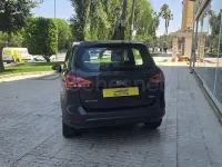 Usado Ford B-MAX Trend 100 CV (73 kW) 2013 Gris / plata Monovolumen