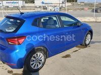 Usado Seat Ibiza Style 110 CV (80 kW) 2023 Azul Utilitario