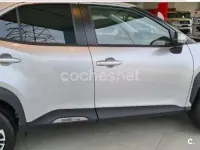 Usado Toyota Yaris Cross Plus 116 CV (85 kW) 2022 Gris / plata SUV