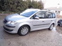Usado VW Touran Edition 105 CV (77 kW) 2010 Gris / plata Monovolumen