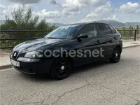 Usado Seat Ibiza 100 CV (73 kW) 2006 Negro Utilitario
