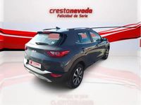 Usado Kia Stonic 120 CV (88 kW) 2021 Gris / plata SUV