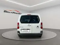 Usado Citroën Berlingo Feel 102 CV (75 kW) 2020 Blanco Monovolumen