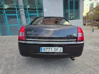 Usado Chrysler 300C 193 CV (141 kW) 2005 Negro Berlina