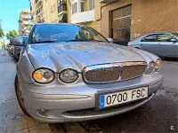 Usado Jaguar X-type Classic 155 CV (114 kW) 2007 Gris / plata Berlina