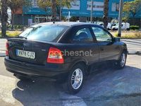 Usado Opel Astra Club 80 CV (58 kW) 2003 Negro Berlina