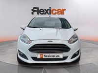 Usado Ford Fiesta Trend 101 CV (74 kW) 2016 Blanco Berlina